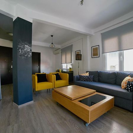 V&V Central & Elegant Apartment 雅典 外观 照片