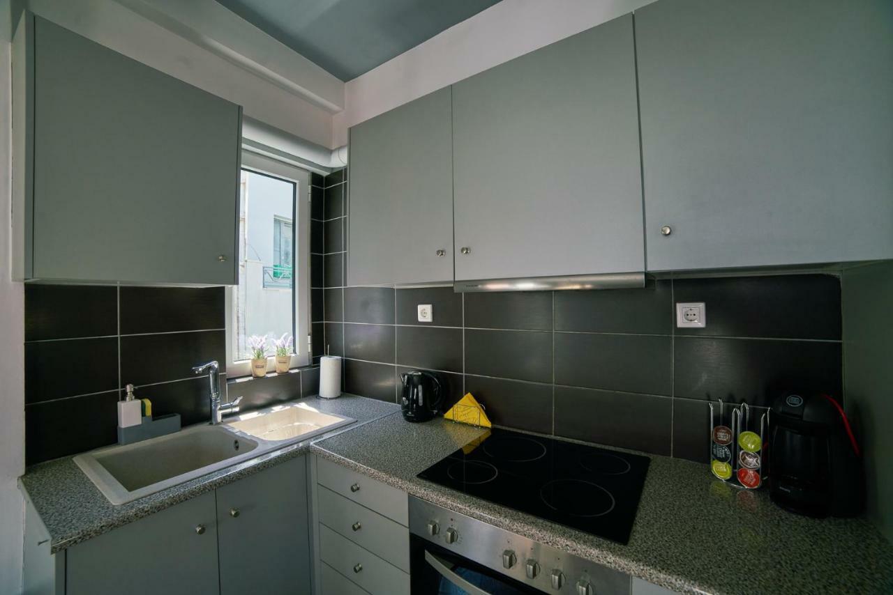 V&V Central & Elegant Apartment 雅典 外观 照片